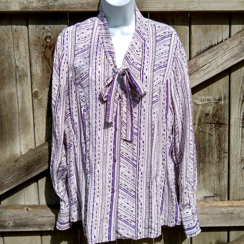 Nine West Silk Printed Pussy bow Blouse Sz 16